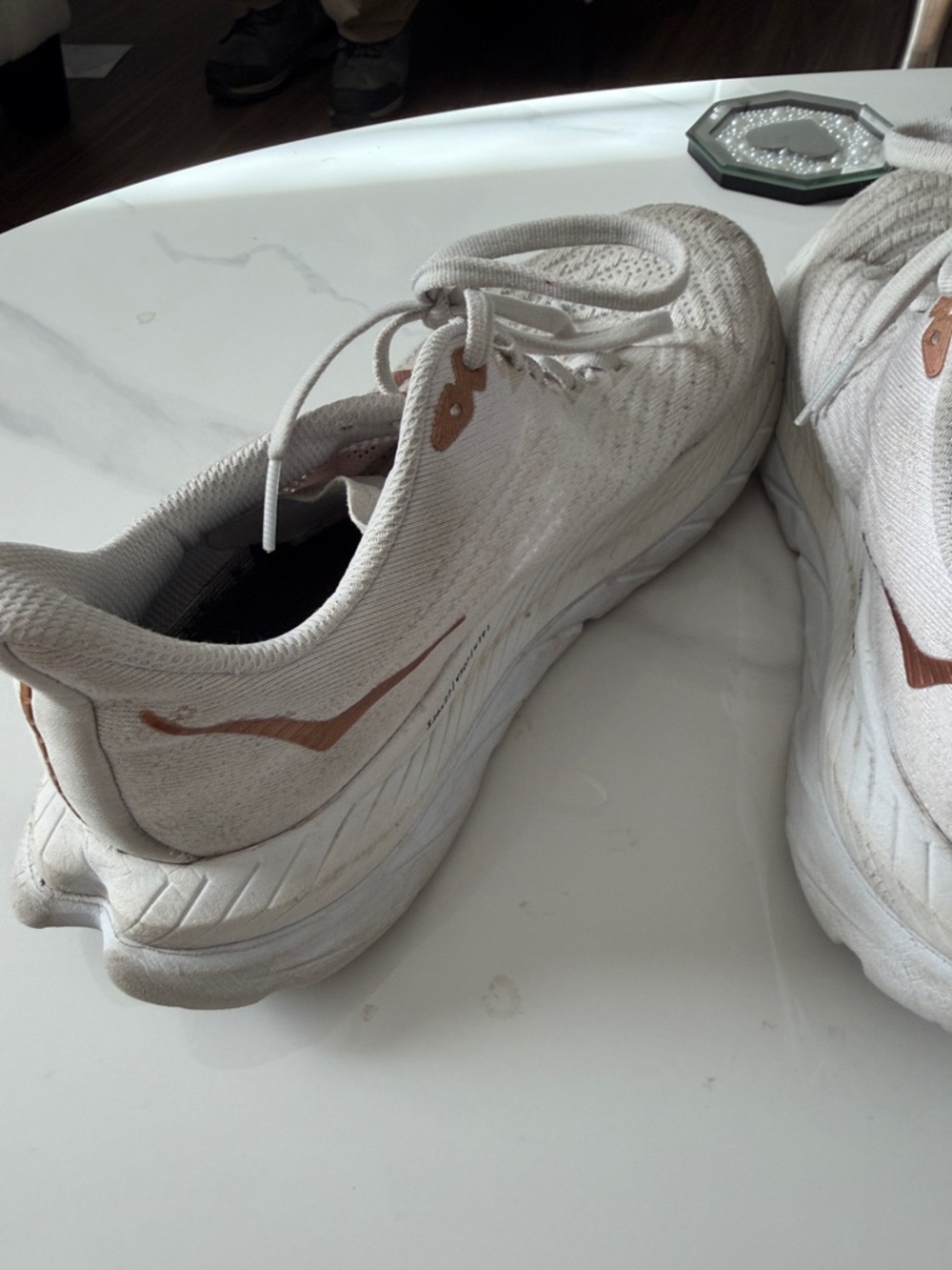 Hoka Neutral Running Sneakers in Light Beige with Rose Gold Logos size 8 - Picture 6 of 11